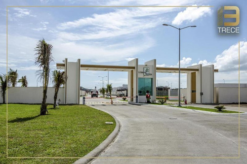 Imagen 6 de 13 de Casa En Lomas De La Rioja De Dos Pisos En Buen Precio