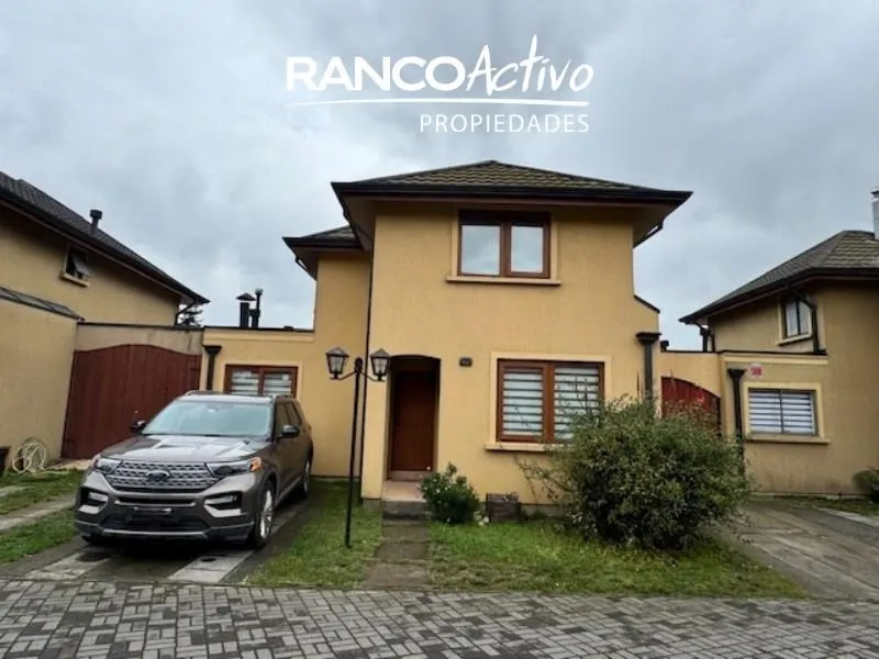 Imagen 1 de 29 de Casa En Venta De 3d/3b En Condominio San Pedro De La Paz