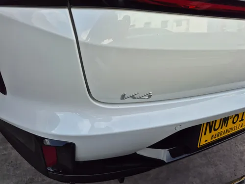 Kia K4 Gt Line Color Blanco Único Dueño.