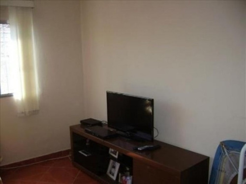 Casa Terrea, 2 Dormitório(s), 1 Banheiro(s), 4 Garagem(ns), 180,00m² - V890 - 2809945