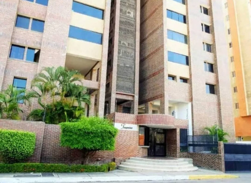 Apartamento En Venta De 117mts2. Resd. Terepaima, Lechería.