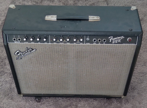 Fender Frontman 212r