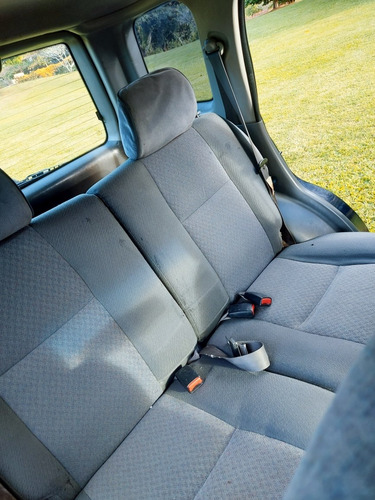 Imagen 7 de 15 de Chevrolet Tracker 2000 No Se