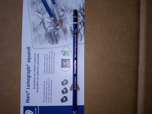 Lápiz Profesional Staedtler Individual 4b Paquete Con 10 Pz