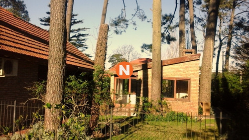 Casa En Venta, Mansa, Punta Del Este, 4 Dormitorios.- Ref: 209613