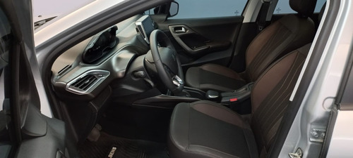 Imagen 12 de 16 de Peugeot 2008 1.6 Feline Tip 2022