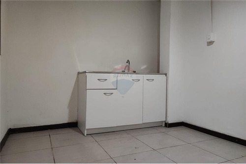 Imagen 7 de 15 de Bodega En Venta, Santiago