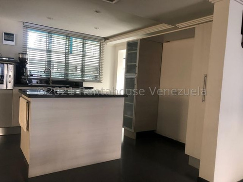 Imagen 7 de 22 de Gustavo Zavala Rentahouse 22-12782