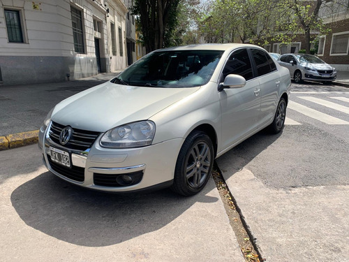 Volkswagen Vento 1.9 I Luxury Dsg