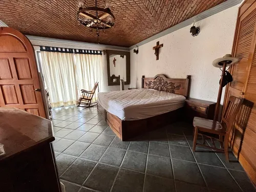 Casa Amueblada Con Alberca Y Vistas Panorámicas ¡baja De Precio De $5'400,000. A $4'500,000!