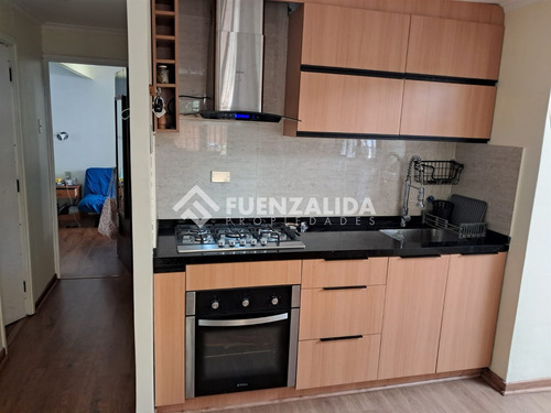 Casa Remodelada En Venta De 2 Dorm. En La Reina