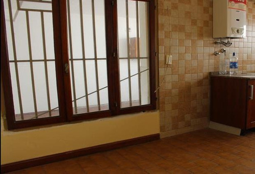 Imagen 7 de 24 de Casa En Venta 2 Dormitorios - Alberdi - Rosario - Braile 1477
