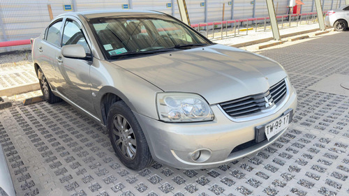 Mitsubishi Galant Es 2.4