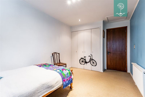 Venta Casa 6 Dormitorios 4 Baños En Cerro Calan, Las Condes