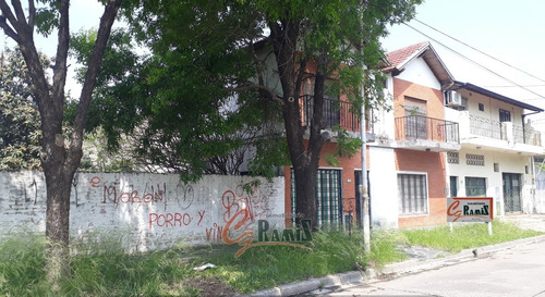Imagen 2 de 12 de Casa En Venta, Los Indios 1800 Y Munilla Ituzaingo