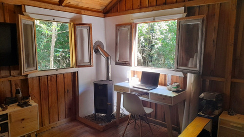 Casa Y Hospedaje Con Arroyo En Saltos Del Moconá