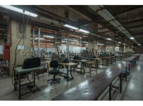 #24-4774 Edificio Industrial En San Martin