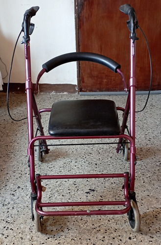 Andadera De Adulto De Ruedas Y Asiento.