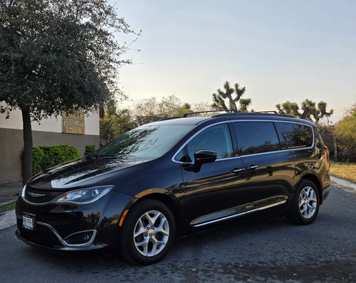 Chrysler Pacifica 3.7 3.6 At