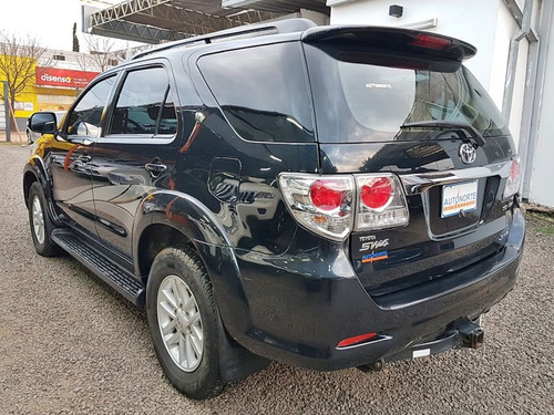 Toyota Sw4 Srv 3.0tdi 4x4 At / 7 As