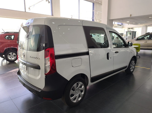 Imagen 7 de 17 de Renault Kangoo 1.6 Furgon Ph3 Confort 5as Md Descuento 0km