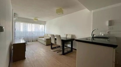 Alquiler Apartamento De 1 Dormitorio Con Balcón Y Cochera En Pocitos!! (disponible A Partir De Julio).