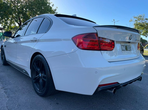Imagen 14 de 15 de Bmw Serie 3 3.0 335i Sedan M Package At 306cv