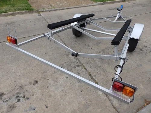 Trailer Lancha Semi Moto Jet Cuatri Nautica Milione