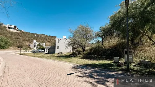 Lote En Venta De 940 M2 - Country La Deseada - foto 1
