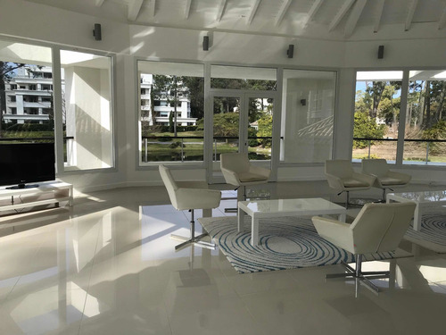 Imagen 4 de 30 de Alquiler Apartamento Solanas Green Park Monoambiente Piscina, Fin De Semana En Punta Del Este, Piscina Climatizada, Gimnasio, Spa, Sauna