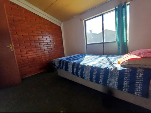 Casa En Venta, A Pasos Del Cesfam, Molina-maule