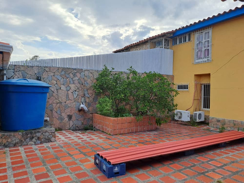 Venta De Aparto Quinta En San Felipe, Yaracuy. - 1627 Inmobiliaria Maggi.