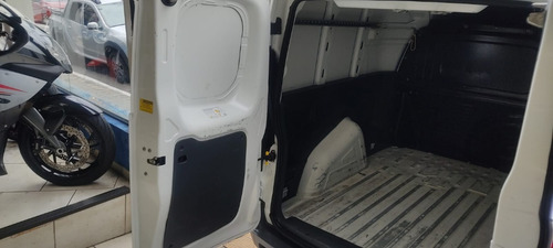Imagem 6 de 10 de Fiat Fiorino
