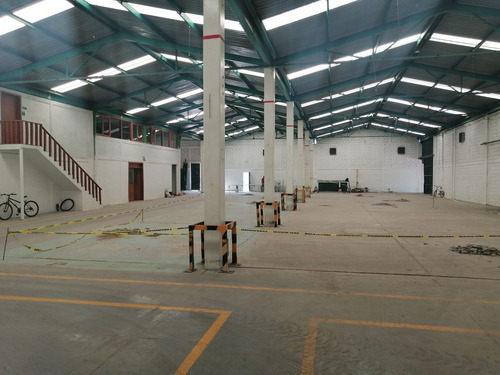 Bodega En Excelente Ubicacion