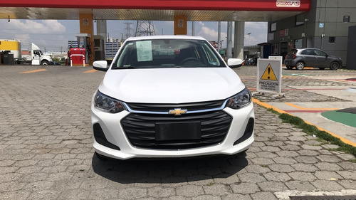 Imagen 3 de 15 de Chevrolet Onix 2021 1.0 Lt At