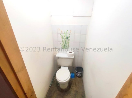 Local En Venta Barquisimeto Nueva Segovia Codigo 2 3 9 1 6 7 Mildred Amplio Local En Nueva Segovia, Una De Las Mejores Zonas De La Ciudad Ideal Para Cualquier Tipo De Negocio, Aprovecha Esta