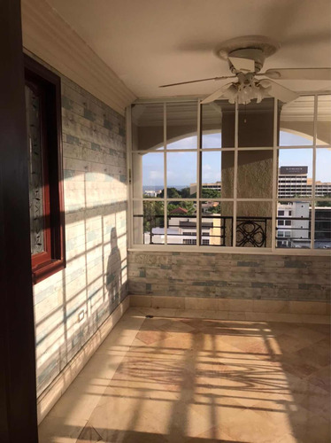 Alquilo Apartamento En Torre Avenida Sarasota