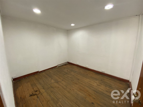 Bodega De 656 M2 En Venta En Recoleta