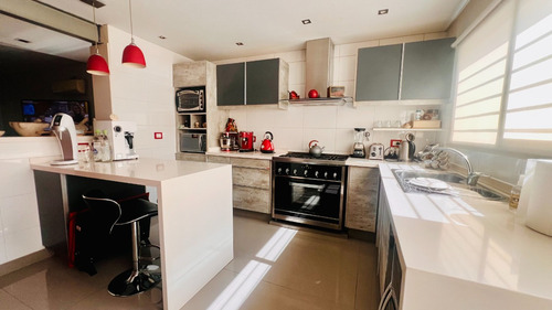 Casa En Venta Merlo, Gba, Oeste, Zona Residencial Centro Sur , Segura, Dueño Vende