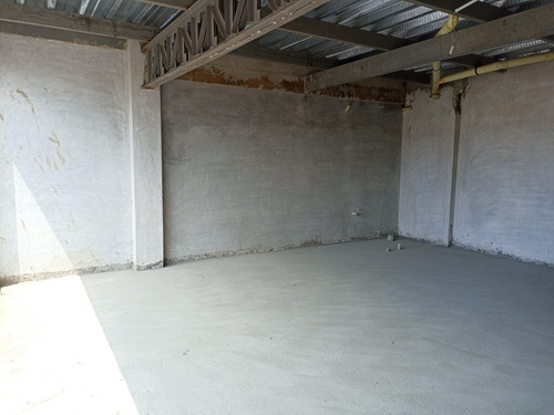 Imagen 6 de 7 de Se Vende Local Comercial En El C.c Vitali Center En Plc