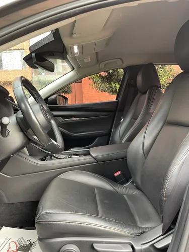 Mazda 3 2.0 Touring AT full equipo