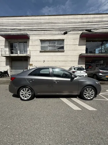 Kia CERATO FORTE 1.6