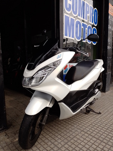 Honda Pcx 150 Tangomotos Buen Estado Listo Para Transferir 3