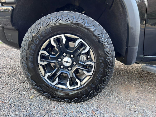 Chevrolet Silverado ZR2