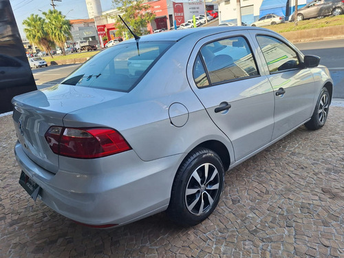 Volkswagen Voyage 1.0 MI COMFORTLINE 8V FLEX 4P MANUAL