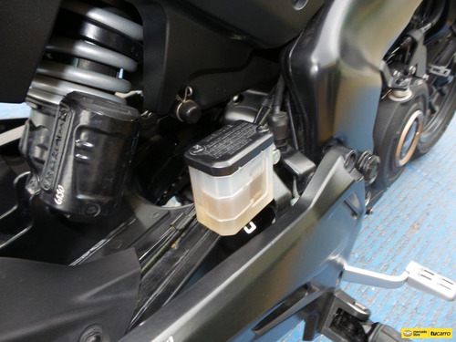Imagen 17 de 25 de Bajaj Dominar D250
