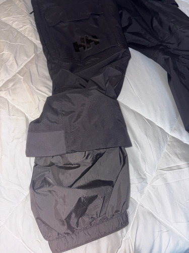 Pantalón Sogn Bib Cargo Ski Pants Helly Hansen Talle M (Usado)