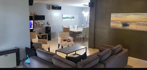 Imagen 7 de 14 de Casa Quinta - Carlos Spegazzini