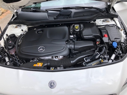 Mercedes Benz Cla 180