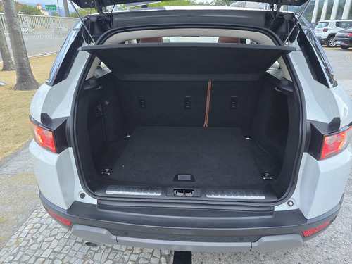 Land Rover Range Rover Evoque 2.2 SDA PRESTIGE TECH 4X4 16V DIESEL 4P AUTOMÁTICO